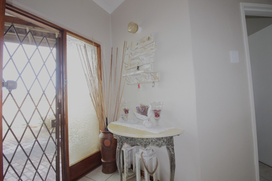 4 Bedroom Property for Sale in Aston Bay Eastern Cape